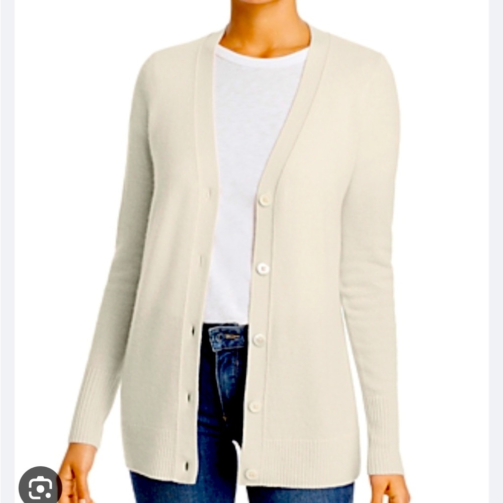 C by Bloomingdale’s - size xs